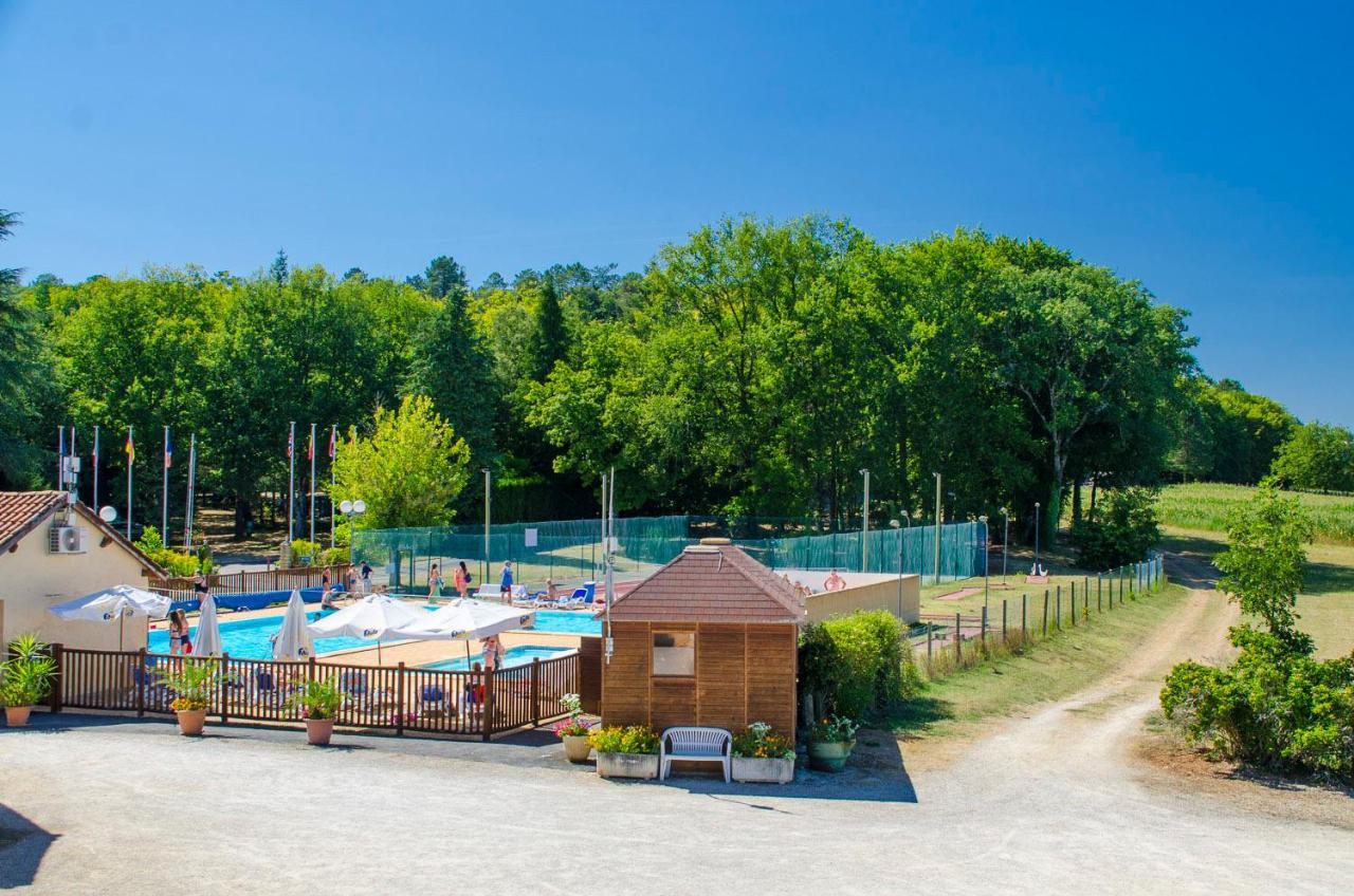 Mobil Home Xxl2 4 Chambres - Camping De Maillac Sainte-Nathalène Esterno foto